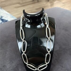 BLACK FRIDAY SALE🖤🖤🖤 Silver Chain Necklace